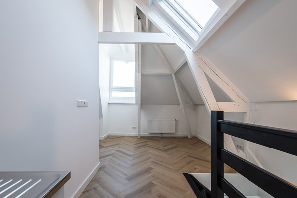 Medium property photo - Haarlemmerweg 55-3, 1051 KP Amsterdam